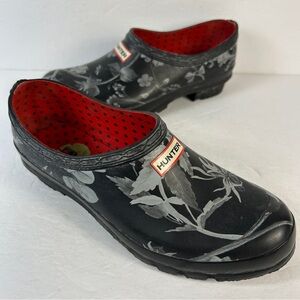 Hunter Black and Red Floral Winter Rain Boots 8